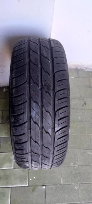 Neumático Firestone 225/60 R15