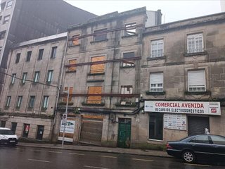 Terreno en venta en Zona de Plaza de Barcelos en Pontevedra