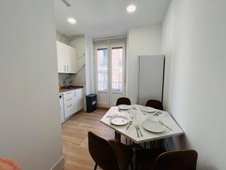 Piso en alquiler en Universidad - Malasaña en Madrid