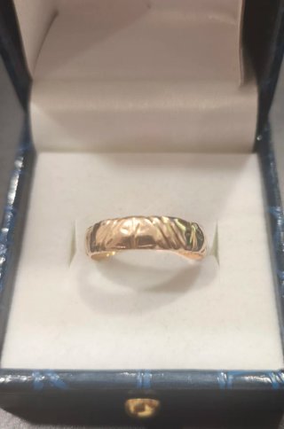 Anillo de Oro 18K