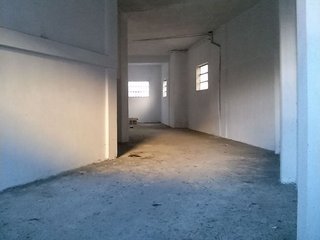 Local comercial en alquiler en Residencia - Abella en Lugo