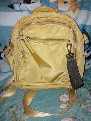 ( NUEVA ) Mochila mujer Parfois Amarilla