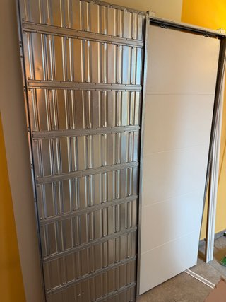 Puerta Corredera Blanca con Casetón