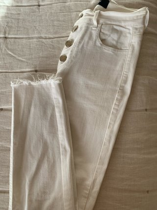 Pantalón vaquero blanco talle alto