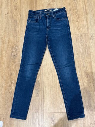 Vaqueros Levi's Azules