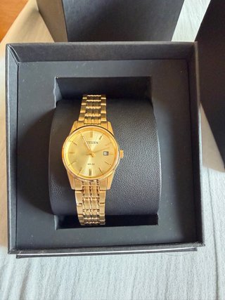 Reloj Citizen Mujer Dorado