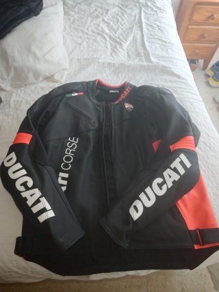 Chaqueta de Piel Ducati Corse TALLA 60