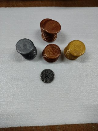 Lote de Monedas de Plástico Tipo Doblón.