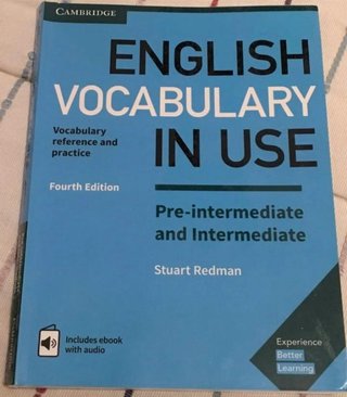 English vocabulary in use. Pre-intermediate and...