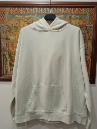 Sudadera con capucha beige
