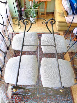 Mesa de Forja y Cristal con 4 Sillas de forja