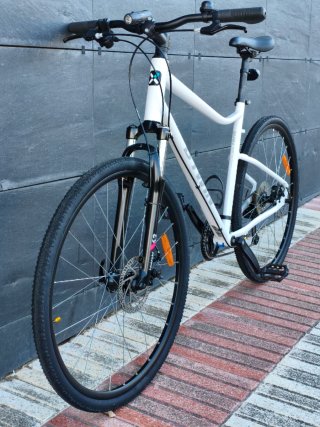 Bicicleta Híbrida Riverside 500
