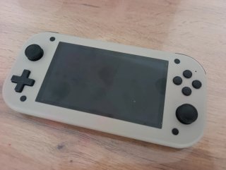 Consola Portátil M17