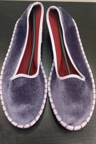Bailarinas de terciopelo moradas