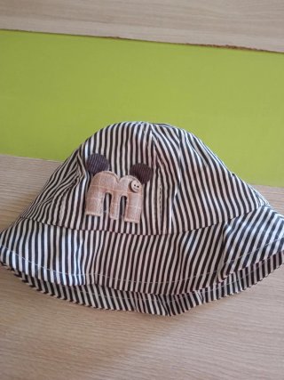 Gorro de niño a rayas
