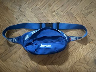Supreme waistbag SS18 Azul