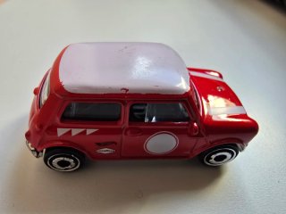 Coche Hot Wheels Austin Mini Cooper S