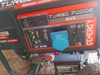 Generador Eléctrico Turbo 7000E 7000W