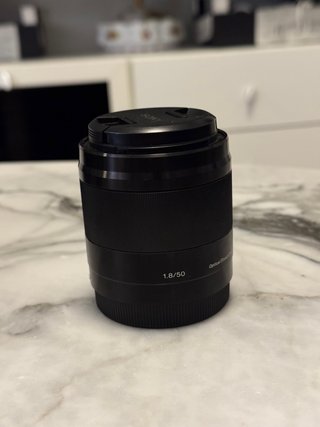 Sony E 50mm f/1.8 OSS (SEL50F18) – montura E, negr