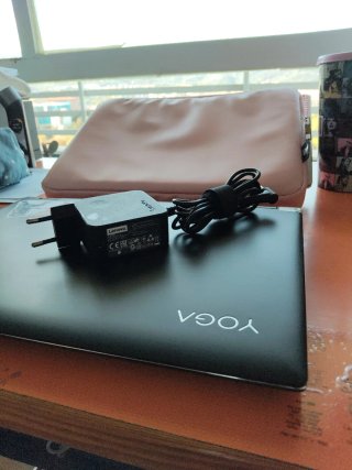 Lenovo Yoga 520-14IKB