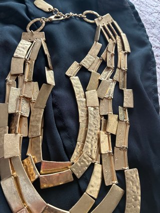Gargantilla y Pendientes de Clip Dorados
