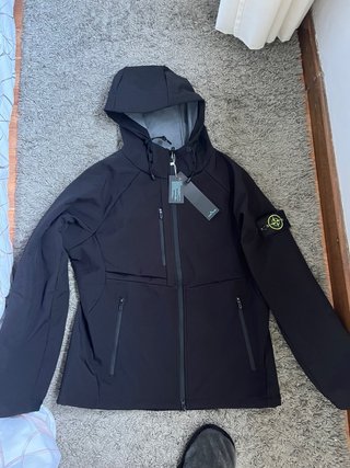 Chubasquero Stone Island Negro