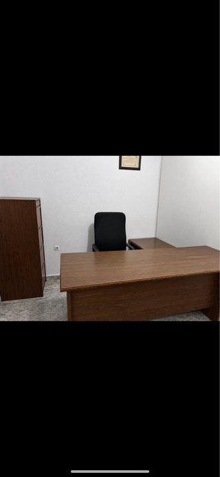 Mobiliario de oficina de madera