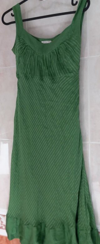 Vestido de seda Massimo Dutti verde