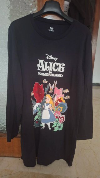 Camisón Negro Alice in Wonderland Talla M