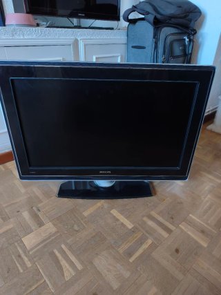 TV Philips Cineos 37 pulgadas Full HD