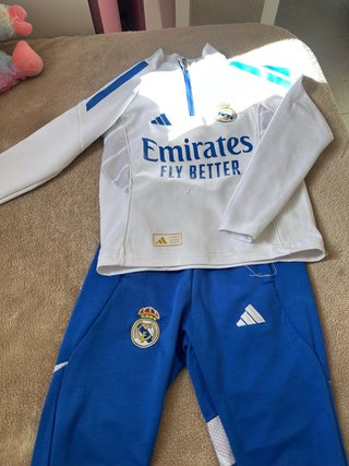 Chándal Real Madrid Niño Talla 6