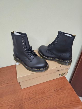 Dr. Martens 1460 Anfibi Donna Neri