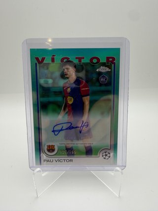 Carta Topps Chrome Pau Víctor RC Auto /199