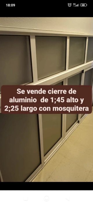 Cierre de Aluminio con Mosquitera