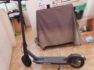 Patinete Eléctrico Xiaomi M365