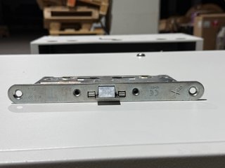 Cerraduras para puerta cortafuegos Iseo 23 y 25