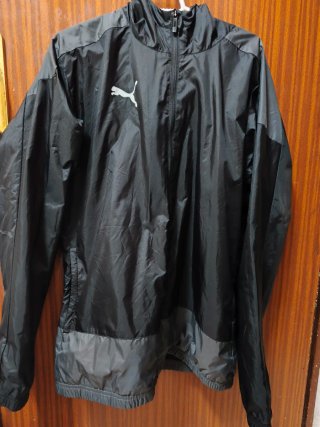 Chubasquero Puma Negro Talla M