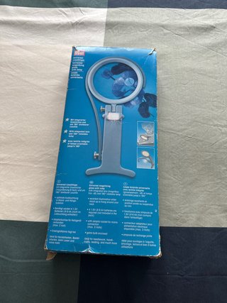 Lupa con luz para costura y manualidades