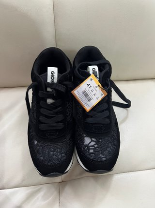 Zapatillas Gioseppo Negras Talla 41