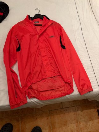 Chaqueta Impermeable Roja Sportdes Talla L
