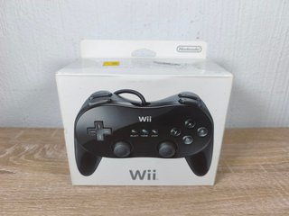 Mando Wii Classic Controller Pro Negro en Caja