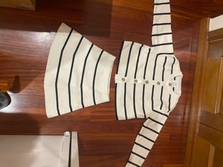 Conjunto Zara Chaqueta y Falda Rayas