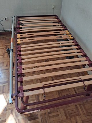 Cama articulada eléctrica