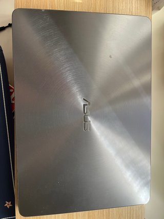 Portátil Asus Zenbook 14 UX430U i7