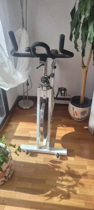 Bicicleta Estática de Spinning