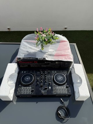 Controladora DJ Pioneer DDJ-400