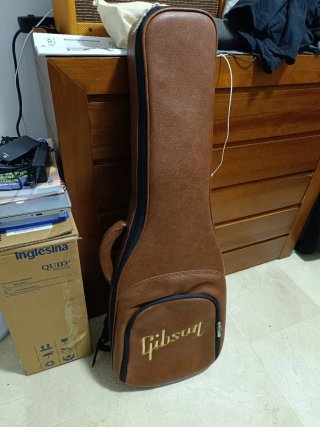 Funda Gibson premium (como nueva)