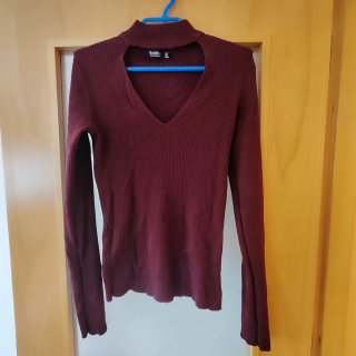 Jersey de punto cuello choker Bershka