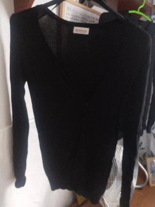 Blusa negra Stradivarius