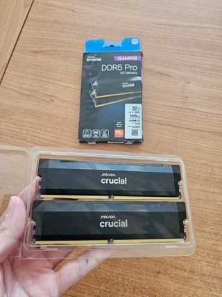 Crucial PRO ram 32gb 6400mhz CL32 Intel & AMD